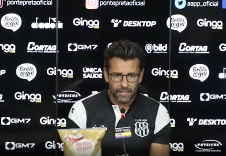 Valentim aponta expulsão como fator determinante em goleada sofrida pela Ponte Preta