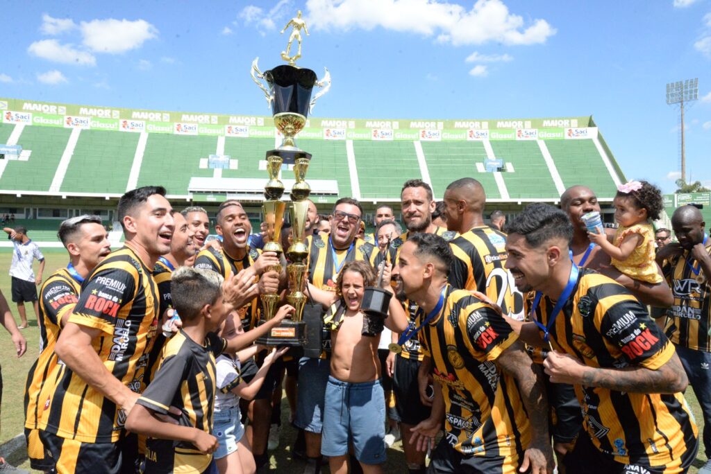 Parque Brasília defende o título de campeão da Série Ouro de Campinas