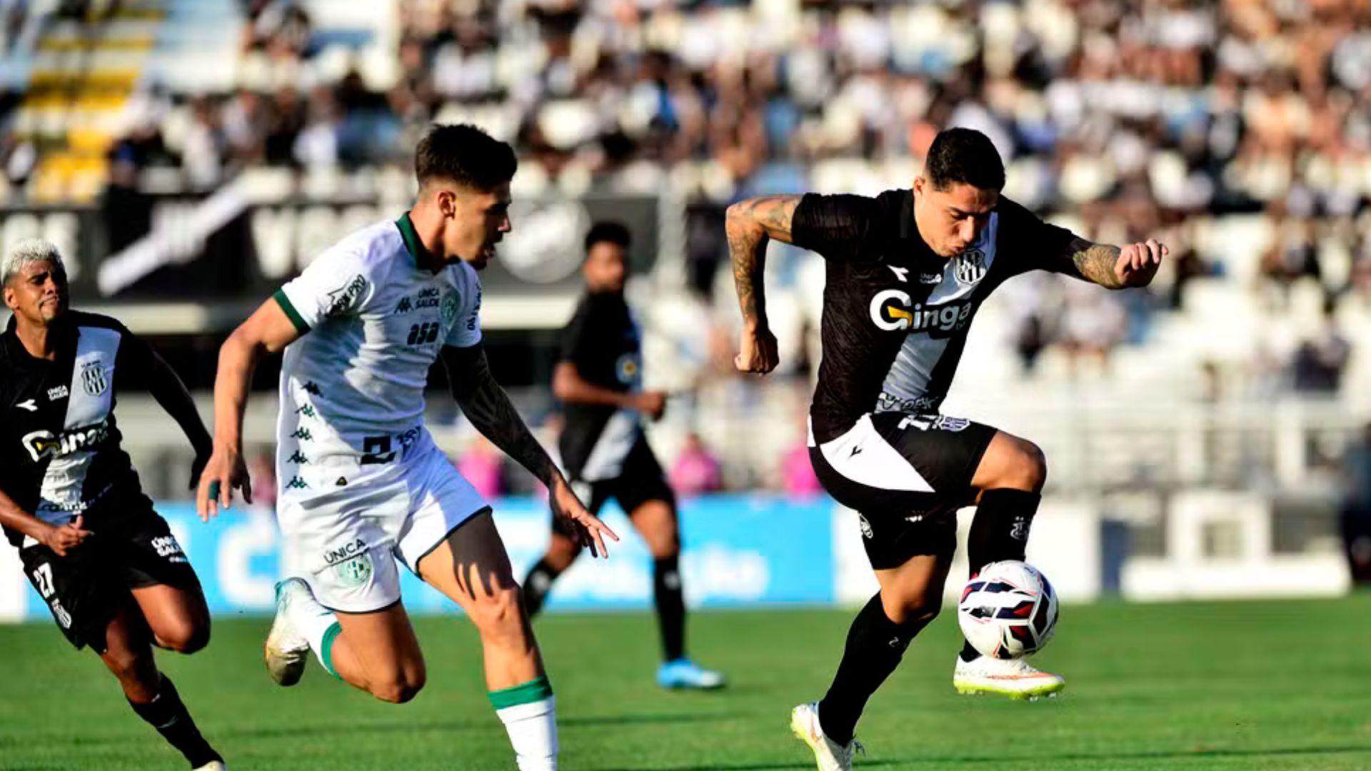 Ponte Preta vence o dérbi e vai à final da Série C