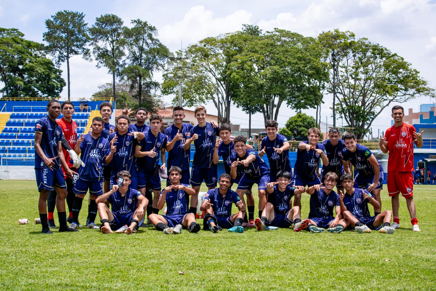 Com gols de Philip e Thomas, Hyper derrota rival no clássico valinhense e avança de fase na Paulista Cup