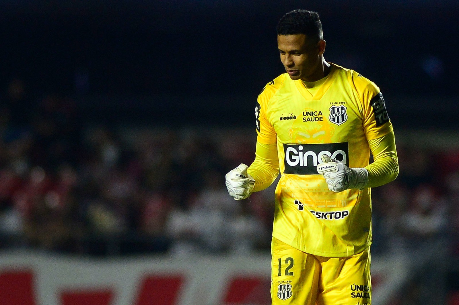 Ponte Preta inicia montagem do elenco para 2026 e negocia permanência de Diogo Silva e Saimon