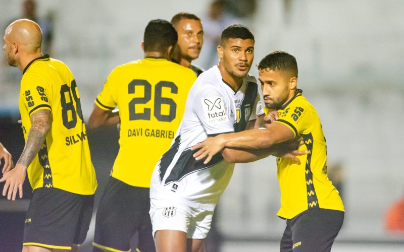 Jeh no Paulistão contra o São Bernado - Foto (PontePress)