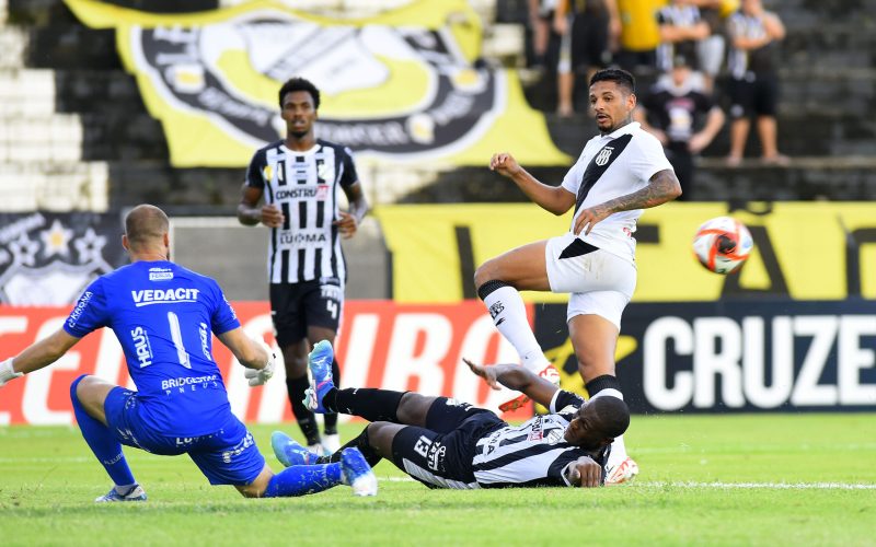 Ponte Preta empata pela terceira partida consecutiva