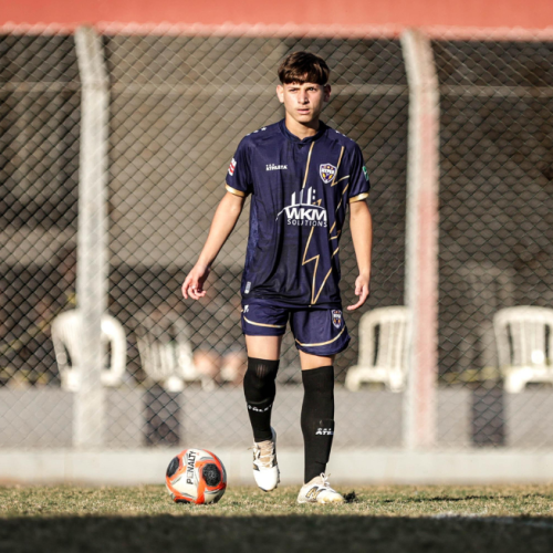 Antony Gabriel: Um jovem talento em busca do sonho no futebol