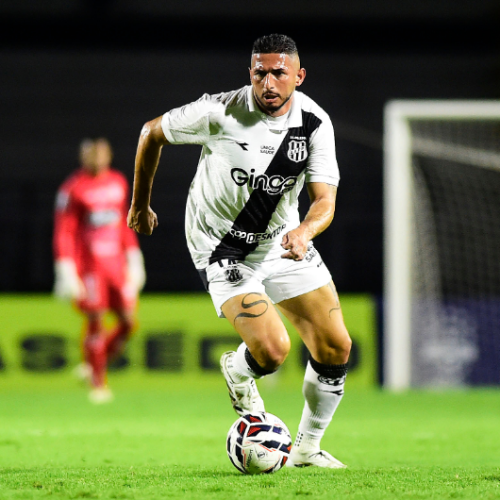 Danilo Barcelos sofre lesão grave no joelho e está fora da temporada pela Ponte Preta
