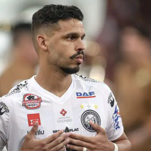 Meia Cássio Gabriel se aproxima de acerto com o Guarani. Foto: Divulgação/Instagram