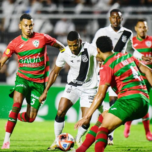 Com dois jogadores a mais, Ponte Preta fica no empate sem gols com a Lusa