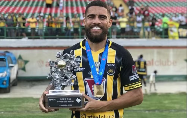 Como rescisão em clube da Série B aproximou Guarani de novo reforço