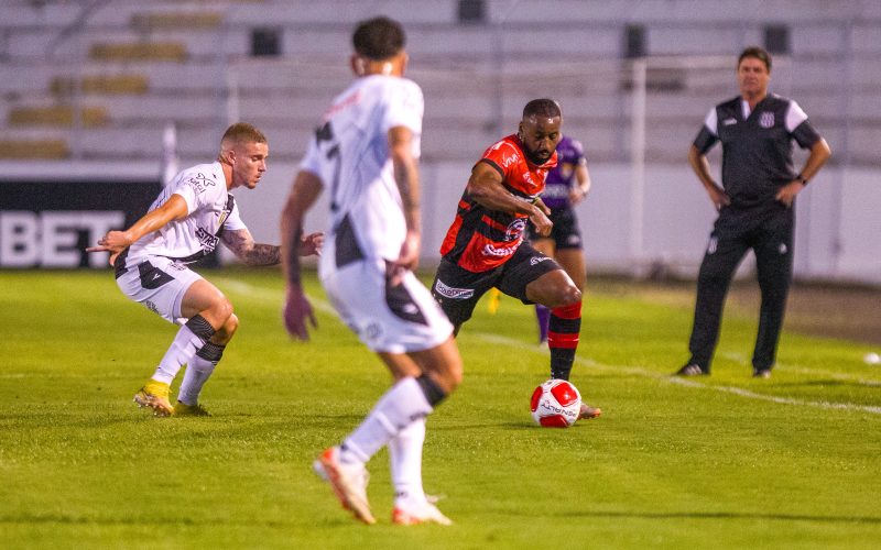 Ponte Preta pode encerrar quinta rodada da Série C na liderança caso vença o Ituano