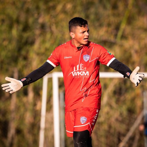 Júlio Cesar: Da infância nos Meninos da Vila ao crescimento como goleiro do Hyper Sub-15